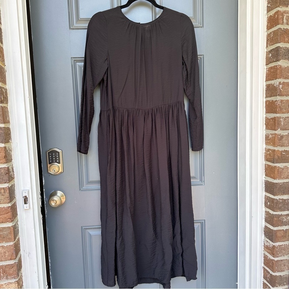 H&M women’s Maxi Black dress size XS